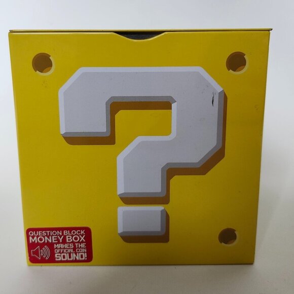 2017 SUPER MARIO QUESTION BLOCK Money Box BNWT NINTENDO - Picture 1 of 8
